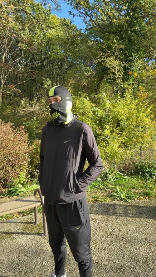 Cagoule CGL Gilet Jaune portée de trois-quarts